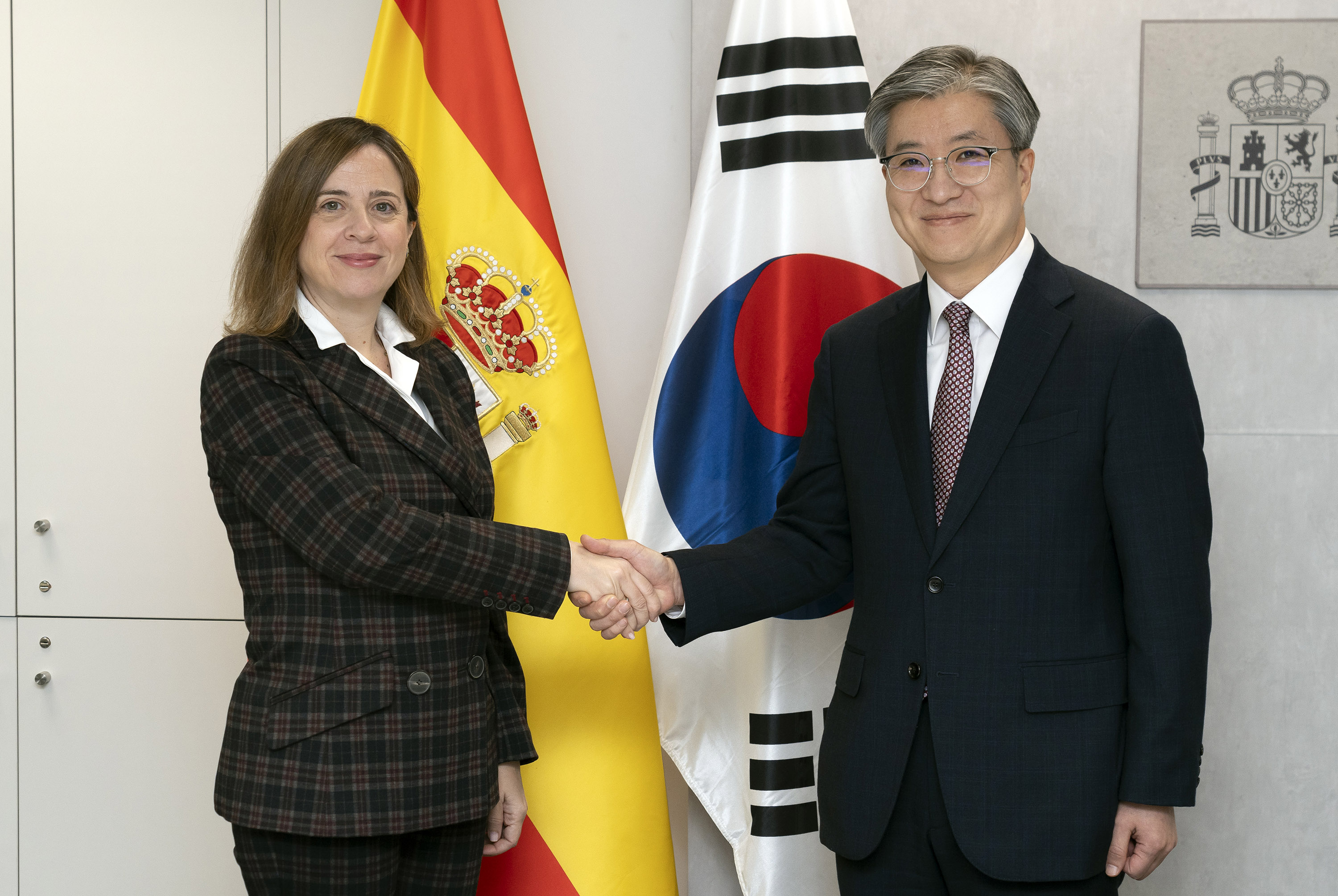 [Comunicado de prensa de la Agencia de Asuntos Económicos Bilaterales] Se celebra la 7ª Comisión Mixta de Economía Corea-España