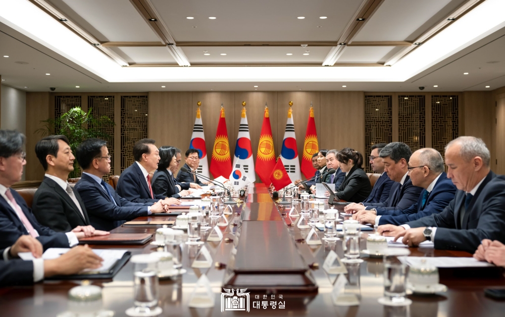 윤석열 대통령, 키르기즈공화국 대통령 공식 방한 계기 정상회담 개최